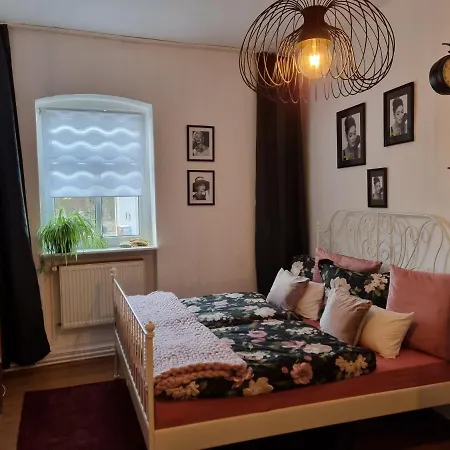 Gigi's Ferienwohnung Nr. 1 Apartment *